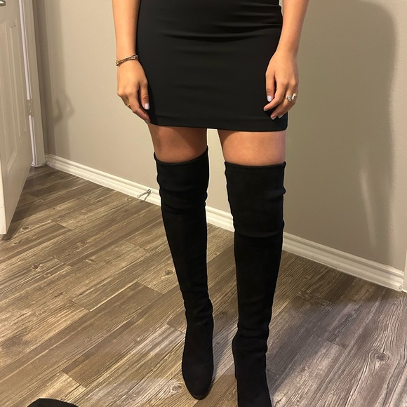$100 ven need to sell ASAP ven Stuart Weitzman over the knee boots - Picture 1 of 7